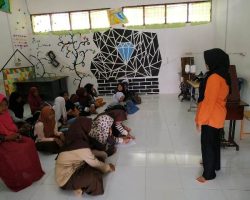 Ekstra Keterampilan Menjahit